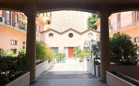 Easy Milano - Rooms And Apartments Navigli